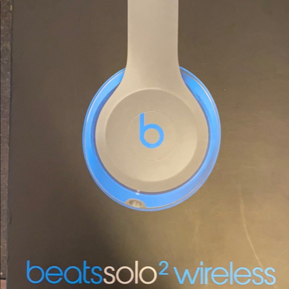 Beats Solo 2, Wireless